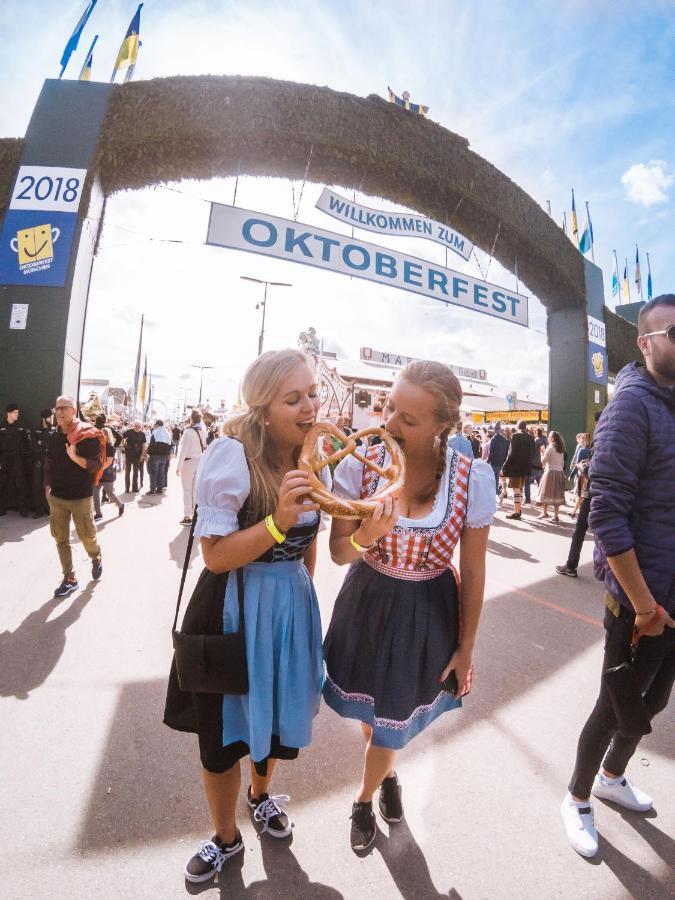 Oktoberfest On A Budget München Eksteriør billede